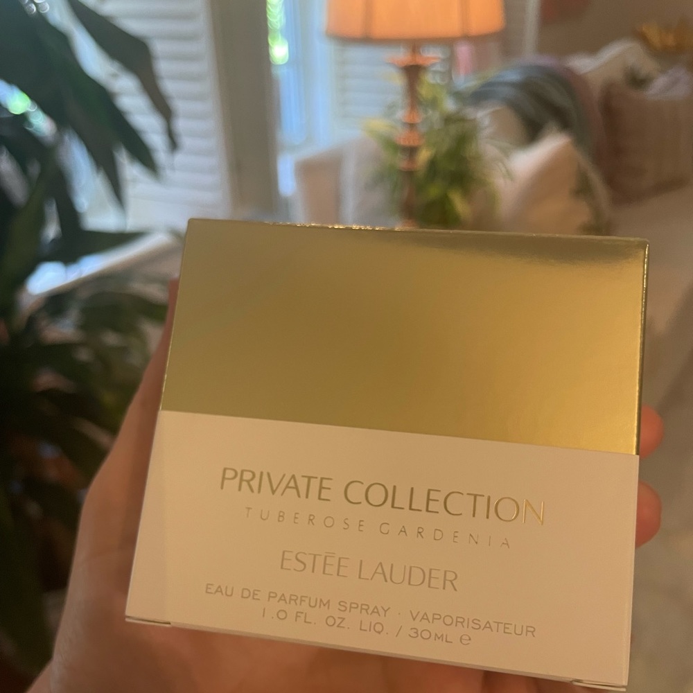 Estée Lauder Private Collection Tuberose Gardenia perfume spray (used)